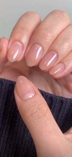 Neat Short Nails, Non Noticeable Nails, Simple Nail Manicure, Short Bailarina Nails, Cute French Manicure Designs, Delicate Wedding Nails, Cute Simple Manicure Ideas, Sheer Natural Nails, Natural Gelish Nails