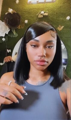 Cute Bob Wigs Black Women, Cute Short Frontal Hairstyles, Cute Bob Wigs, Frontal Short Wig Hairstyles, Side Part Bob With Swoop, 90s Swoop Bob Weave, Bob Hairstyles Frontal, Front Lace Wigs Human Hair Short Bobs, Prom Bob Hairstyles