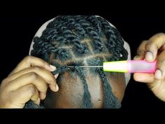 🔥🔥🔥Knotless TWIST|| No rubber bands|| use crochet for #begginers - YouTube Afro Twist Crochet Hairstyles, Twist Parting Pattern, Diy Braids On Yourself Black Hair, Rubber Band Knotless Braids, Crochet Knotless Braids, Twist Crochet Hairstyles, Rubber Band Braids, Knotless Twist Braids, Knotless Crochet Braids