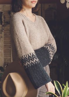 Ramble Jumper 2.0 Knitting pattern by Irene Lin Punto Fair Isle, Summer Knitting Patterns, Advanced Knitting, Hand Knits, Womens Knitting Patterns, Knitted Wit, Scarf Knitting Patterns, Stylish Sweaters