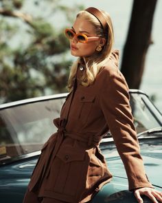 Crafted for the modern woman with meticulous attention to detail, our Safari Jacket embodies the spirit of exploration. Safari Jacket, Swans, Everyday Wardrobe, The Spirit, Modern Classic, Modern Woman, The Modern, Milan, Wardrobe