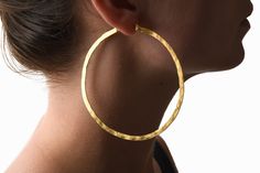 "Gorgeous and lightweight hammered gold hoops. Perfect for day or night. Made by Helena Aguilar in Medellín, Colombia.  Size:  Small - 2\" D Large - 3\" D Material: plated gold (24k)  Delicate item, handle with care. SHIPPING: Once your order is placed, you can expect it to ship within 5-7 days. GIFT: Our items make great gifts for someone you care about, and for yourself! MORE: Like what you see? Find more listings in our shop here: https://www.etsy.com/shop/magdamadecolombia  Please send us a message if you have any questions." Hammered Hoop Earrings For Wedding, Statement Earrings Gold, Chelsea Brown, Handle With Care, Hammered Gold, Girlfriend Gift, Earrings Statement, Gold Hoops, Jewelry Earrings Hoops