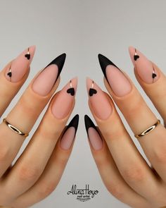 Black Manicure Ideas, Trendy Black Nail Designs, Black Nails Trendy, Nail Type, Pink Nail, Nail Charms, Nail Arts