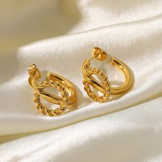 Make a statement with our Lilly Earrings. Featuring a hoop within a hoop design that will make it the perfect daily go-to earrings. Details: 18k Gold Plated Stainless Steel Diameter: 16.22 mm Real Gold Earrings, Lily Earrings, Round Earring, Vintage Inspired Rings, Earring Studs, Gold Colour, Gold Hoops, Gold Plated Earrings, Round Earrings