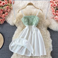 Materials: other Size: m, l Color: white, black Chic White Strapless Suspender Dress, Chic White Suspender Dress, Elegant White Strapless Suspender Dress, White Suspender Dress With Sweetheart Neckline, Winter Formal, Stand Collar, Sofia, Strapless Dress, White Black