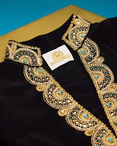 Turquoise Frame, Arabian Dress, Long Tunic Dress, Black Tunic Dress, Gold Leggings, Coord Sets, Casual Luxe, Blouse Embroidery, Rope Belt