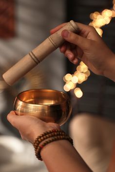 Get ready to transform your life with the healing power of sound bath therapy using singing bowls. These beautiful instruments that have been used for centur... Bath Therapy, Beautiful Instruments, Meditation Bowl, Tibetan Meditation, Yoga Photoshoot, Best Meditation, Tibetan Singing Bowls