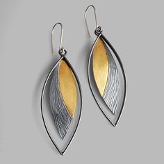 leaf shaped layered dangle earrings oxidized silver and gold jewelry Keumboo Jewelry, Torch Enameling, Surface Embellishment, Keum Boo Jewelry, Feather Earrings Silver, Keum Boo, Doll Items, Metal Smithing, Light As A Feather