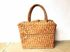 straw bag, straw market tote, picnic basket, straw handbag, market bag,beach bag,vintage bag Rectangular Brown Straw Bag For Picnic, Brown Rectangular Straw Bag For Picnic, Rectangular Straw Bag With Bamboo Handle For Picnic, Natural Straw Bag With Bamboo Handle For Picnic, Rectangular Straw Beach Bag For Picnic, Brown Woven Straw Bag For Picnic, Brown Straw Bag For Picnic, Woven Brown Straw Bag For Picnic, Picnic Straw Bag With Bamboo Handle In Natural Color