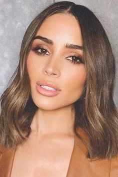 Brown Hair Olive Skin, Olive Skin Tone Makeup, Pale Olive Skin, Olive Skin Makeup, Light Olive Skin, Light Skin Makeup, Olive Complexion, Soft Natural Makeup, Tone Makeup