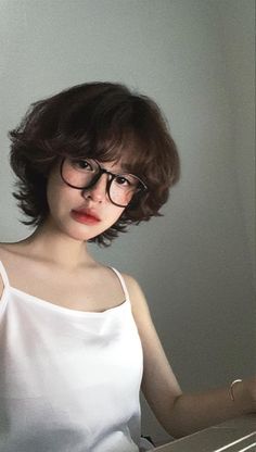 Tomboy Hairstyles, Short Grunge Hair, Girls Short Haircuts, Hair Inspiration Long, Really Short Hair, Haircuts For Wavy Hair, Girl Haircuts