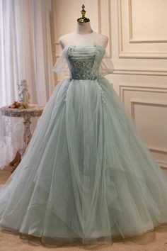 Prom Dress Green, Tulle Long Prom Dress, Green Evening Dress, Long Formal Gowns, Green Tulle, Beaded Tulle, Long Evening Gowns, Green Prom Dress, Sweet 16 Dresses