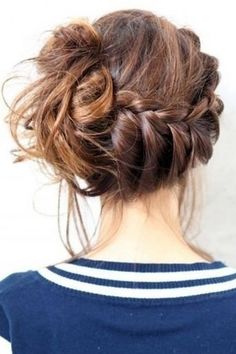 Recogido trenzado, el peinado bohemio por excelencia Messy Braids, Bun Tutorial, Braided Bun, Everyday Hairstyles, Messy Hairstyles, Messy Bun, Gorgeous Hair, Hair Day