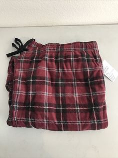 Croft & Barrow - Mens - xtra soft Pajama Pants - Plaid - Retails $30 Fall Cotton Sleep Bottoms, Casual Fall Sleep Bottoms, Casual Sleep Bottoms For Fall, Cotton Sleep Pants For Fall, Plaid Bottoms With Pockets For Loungewear, Casual Winter Sleep Bottoms, Casual Plaid Bottoms For Sleep, Cotton Sleep Pants, Cozy Red Cotton Bottoms