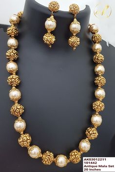 White Beads Jewelry Indian Gold, Beads Jewelry Indian, Beads Jewelry Indian Gold, Mala Design, Pearl Necklace With Gold, Wedding Pearls, Gold Jewelry Prom, Simple Bridal Jewelry, Pearls Jewellery