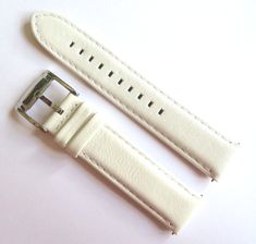 Watch strap original FOSSIL The strap also fits other watches with a 20 mm strap attachment. FOSSIL: Model BQ1160 Material: leather Color white Bridge width: 20 mm Length of buckle side: 90 mm Hole side length: 120 mm Clasp: stainless steel buckle silver polished Included in delivery: band with two spring bars, quick release Watch strap original FOSSIL The strap also fits other watches with a 20 mm strap attachment. FOSSIL: Model BQ1160 Material: leather Color white Bridge width: 20 mm Length of buckle side: 90 mm Hole side length: 120 mm Clasp: stainless steel buckle silver polished Included in delivery: band with two spring bars, quick release Watch strap original FOSSIL The strap also fits other watches with a 20 mm strap attachment. FOSSIL: Model BQ1160 Material: leather Color white Br Classic White Watches With Bracelet Strap, Classic Adjustable White Watch Accessories, Classic White Adjustable Watch Accessories, White Watch Band With Bracelet Strap, White Leather Strap Watch For Business, Classic White Watch With Leather Strap, White Adjustable Bracelet Strap Watch Accessories, Classic Adjustable White Watch Bands, Classic White Leather Watch Bands