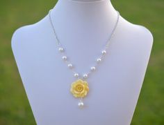 Yellow Shade Rose and Pearls Centered Necklace, Pale Yellow Rose necklace, Sunshine Yellow Rose neck Flower Ikebana, Yellow Flower Necklace, Shade Roses, Rose Bushes, Inner Thoughts, Yellow Necklace, Necklace Flower, Sunshine Yellow, Rose Necklace