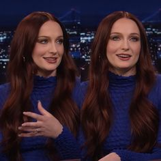 Deep Red Hair Pale Skin, Sophie Turner Dark Red Hair, Sophie Turner Hair Red, Auburn Hair Celebrities, Sophie Turner Hair, Sophie Turner Red Hair, Autumn Red Hair, Red Hair Pale Skin, Mahogany Brown Hair