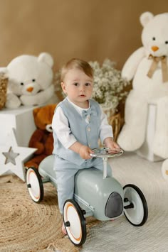 This is a super cute boy baptism suit, that contains light blue colour linen pants, white linen shirt with 3/4 folded sleeves, matching bow tie and lovely linen waistcoat. It will be ideal for sunny days as linen shirt provides coolness in hot weather, it will dry easily and are breathable. Since linen is absolutely natural fabric, you can be sure it is the perfect choice for your little one. This outfit is perfect if you are looking for a super comfortable and cute boy summer clothes, boy linen Baby Boy Birthday Photoshoot, Blue Linen Outfit, Christening Outfit Boy, Baby Boy Blessing Outfit, Baby Boy Birthday Outfit, Stylish Baby Boy Outfits, Linen Waistcoat, Stylish Baby Boy