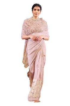 Mauve saree with floral lace embroidered border. Paired with embroidered blouse. - Aza Fashions Mauve Saree, Purple Saree, Embroidered Border, Embroidery Floral, Lace Neckline, Blouse For Women, Saree With Blouse, Cut Work, Embroidered Blouse