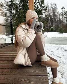 Winter Fashion Looks, Trend Outfit, Winter Wardrobe Essentials, Outfits For School, Outfit Styling, Summer Outfits For Teens, Stylish Winter Outfits, Trendy Outfits Winter, Warm Leggings