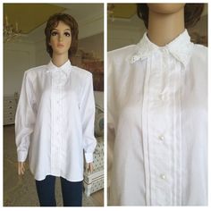 "womens blouse formal blouse white lace blouse white blouse casual Blouse Vintage fashion Blouse Classic blouse secretary blouse office blouse XL Please refer to photos for details of condition. Measurements: Length: 73 cm/28.7\" Sleeve : 58 cm/ 22.8\" Shoulder to shoulder: 43 cm/17\" Bust: 118 cm/46.5 \" Waist 118 cm/46.5 \" Size XL UK 18 note The color on the pictures may vary due to monitor settings and light reflections. Ready to ship Please do not hesitate to contact with me for any questio Elegant Collared Blouse With Lace Trim, Elegant Shirt With Lace Collar For Spring, Formal Lace Top Button-up Blouse, Classic Formal Blouse With Lace Trim, Elegant Button-up Blouse With Lace Top, Elegant Lace Trim Office Tops, Elegant Lace Top Button-up Blouse, Classic Lace Top Blouse For Work, Elegant Lace Trim Tops For Office