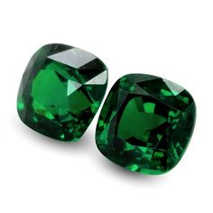 Natural Fine Gem Tsavorite Matching Pair 4.93 carats with GIA Report Classic Tsavorite Gemstones As A Gift, Luxury Green Tsavorite Gemstones, Tsavorite Garnet, Green Garnet, Garnet Earrings, Exquisite Jewelry, Beautiful Gift Boxes, Cut And Color, Wine Red