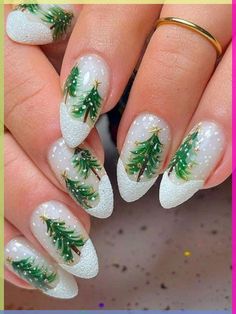 Green Christmas Nails, Christmas Tree Nail Art, Pink Flower Nails, Tree Nail Art, Christmas Tree Nails, Tree Nails