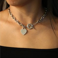 Tiffany & Co Silver Heart Polished Like New Tiffany Heart Chain Necklace, Heart Chain Necklace, Jewelry Tiffany, Tiffany And Co Necklace, Heart Chain, Tiffany Co Jewelry, Tiffany Heart, Silver Heart, Tiffany & Co.