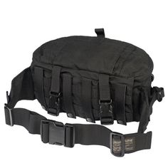 a black fanny bag with two straps on the bottom and one strap attached to it