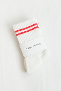 Le Bon Shoppe Boyfriend Socks / Clean White Parc Shop Cottage Socks, Boyfriend Socks, Socks Sneakers, Sports Socks, Sport Socks, Recycled Packaging, Drink Sleeves, Cotton Yarn, Sliders