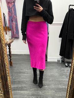 Crazy Good Broght Fuscia pink know pencil skirt! -slip on style, no closure  -straight cut pencil skirt  -flat ribbed waist band  -some stretch -no pockets -fully lined  -great condition   For reference, model pictured is 5'10" TAG DETAILS: Kroshetta Vancouver / Los Angeles  Outer:  70% Lambswool, 20% Angora, 10% Nylon  SIZE: Large  Handwash MEASUREMENTS: Waist: 29" (unstretched) - 38" (fully Stretched) Length:  33" Follow us on IG @cultofonevintage!!  Find more goodness at https://etsy.me/3iUiI Long Skirt Fall, Pink Long Skirt, Pink Pencil, Pink Pencil Skirt, Skirt Wool, Skirt Medium, Fall Skirts, Model Pictures, Straight Cut