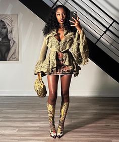 Friday Night Outfit Bar, Friday Night Outfit Bar Casual, Friday Night Outfit, Jungle Outfit, Modern Blouse Designs, Activewear Inspiration, Outfit Bar, Blogger Street Style, Dope Fashion