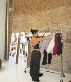 Clothing Brand Vision Board, Brand Vision Board, Fashion Management, Working Office, Business Vision Board, Fashion Showroom, Fashion Dream Job, Women Ceo, Brand Vision