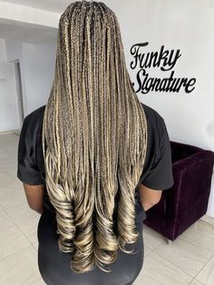 Spanish Curly Braids, Blonde Spanish Curls Braids, Spanish Curl Knotless Braids, Blonde And Brown French Curl Braids, Ash Blonde French Curl Braids, French Curl Braids Medium, Black And Blonde French Curl Braids, Spanish Braids Hairstyles, Honey Blonde French Curl Braids