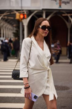 New York Street Style - The Impression New York Street Style, Spring Street Style, New York Street, Visual Content, Fashion Lifestyle, Fashion Week, Street Style, The Creator, New York