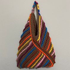 Medium size 100% handmade handbag Multicolor Multicolor Double Handle Hobo Bag For Beach, Trendy Multicolor Hobo Tote Bag, Trendy Multicolor Hobo Bag Tote, Multicolor Tote Shoulder Bag With Adjustable Strap, Multicolor Large Capacity Hobo Satchel Bag, Multicolor Large Capacity Hobo Bag For Shopping, Multicolor Handheld Hobo Bag For Shopping, Multicolor Handheld Hobo Bag For Everyday Use, Multicolor Handheld Hobo Bag For Daily Use