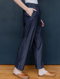 Mata Traders does denim! Meet Rosie, a lightweight denim cotton pant featuring a comfy elastic waist and front pockets. Hitting at the ankle, you can pair with cute flats or low boots for the on-trend look. Just add your favorite top and you're set! 100% cotton Elastic waist Length of size M is 38" Inseam is 28" for al Long Sleeve Denim Dress, Chunky Sweater Cardigan, Add Sleeves, Fair Trade Clothing, Everyday Pants, Blue Denim Pants, Garment Industry, Cute Flats, Chunky Cardigan