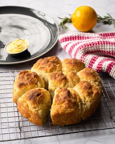 freshly baked biscuits cooling on a wire rack