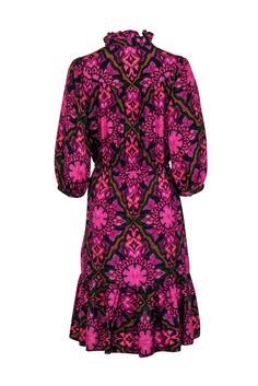 Get ready to make a bold statement with Milly's purple, pink, and green paisley print dress! Featuring a playful ruffle neckline and a style perfect for fall, this dress will have you turning heads. Pair it with some brown booties for a fun and trendy look. Size 6 Made in USA 100% Silk Unlined Button front neckline Ruffle neck trim Elastic stretch waist Bust 40" Waist (un-stretched) 28" Shoulder to hem 41" Sleeve length 18" Milly Dress, Paisley Print Dress, Green Paisley, Brown Booties, Buy Shoes Online, Contemporary Fashion, Touch Up, Creative Fashion, Sweater Weather