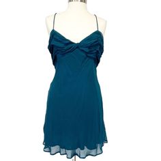 By Anthropologie Slip Dress Womens 12 Twist Fairycore Feminine Flirty Whimsigoth -Condition: New With Tags -Style Profile: Feminine, Flirty, Whimsigoth, Fairycore, Date Night, Minimalist, Balletcore, Whimsical, Dreamy, Delicate -Material: 100% Viscose -Color/Pattern: Solid Jewel Tone Teal Blue -Features: Flattering Twist Front. Flowy Chiffon Fabric, Crisscross Strappy Shoulder Straps -Washing Instructions: Machine Washable -Ob 1475340 -Msrp $120 -Size: Women's Size 12 All Measurements Are Taken Blue Gothic Party Dress, Blue Sleeveless Fairycore Dress, Sleeveless Blue Coquette Dress, Flirty Sleeveless Blue Dress, Early 2000 Fashion, Tweed Shift Dress, Boucle Sweater, 2000 Fashion, Size 12 Dress