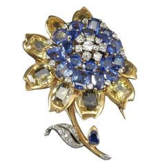 Cartier - 1945 London Multicolor Brooch Blue Sapphire,white Diamond,yellow Sapphire 18K Gold Diamond Flower Brooch, Diamond Brooch, Chanel Jewelry, Gold Brooches, Fabulous Jewelry, Blue Jewelry, Vintage Jewels, Fantasy Jewelry, Sapphire Jewelry