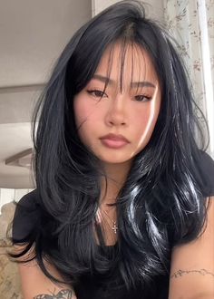 Wispies Bangs Long Hair, Wispy Curtain Bangs Black Hair, Long Dark Hair With Wispy Bangs, Long Layers Haircut Black Hair, Whisky Front Bangs, Korean Wispy Bangs Medium Hair, Thick Black Hair Hairstyles, Front Haircut For Long Hair Oval Face, Japanese Mid Length Hairstyle