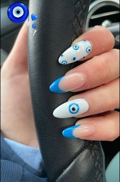 Almond Shaped Nail Art, Cute Nails Acrylic Blue, Ojo Turco Nails, Nails Inspo Aesthetic, Blue And White Nails, Evil Eye Nails, Eye Nail Art, Hippie Nails, French Manicure Nails