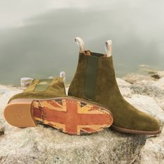 Enjoy the comfort and warmth of the beautiful classic Chelsea boots. Outdoor Suede Chelsea Boots With Rubber Sole, Suede Chelsea Boots With Rubber Sole For Outdoor, Western Suede Chelsea Boots With Leather Sole, Romantic Clothes, Boot Companies, Suede Chelsea Boots, Chelsea Boots Women, Romantic Outfit, Stirrups