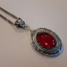 Locket necklace THE DARK ROMANCE vintage ruby red glass | Etsy Red Locket Necklace For Jewelry Making, Red Locket Jewelry, Red Jewelry With Antique Finish As A Gift, Red Oxidized Finish Jewelry For Gifts, Red Locket Necklace For Formal Occasions, Red Oxidized Jewelry For Gifts, Red Necklace With Oxidized Finish For Gift, Red Antique Finish Jewelry As Gift, Red Oxidized Finish Necklace For Gift