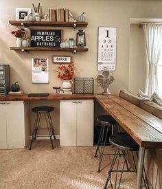 34 Home Office Designs to Boost your Productivity Family Office Ideas, Happy Sunday Evening, Modern Farmhouse Office, Office Board, Farmhouse Office, Unique Office