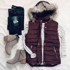 Cozy Vest, Vest Outfit, Casual Outfit Inspiration, Winter Vest, Puffy Vest, Mode Casual, Vest Outfits, Winter Outfit