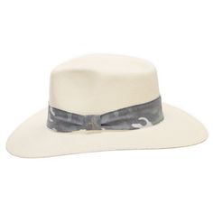 Rambler - Ultrafino Country Style White Panama Hat For Outdoor, White Country Style Panama Hat For Outdoor, Bohemian Beige Panama Hat For Outdoor, Beige Bohemian Panama Hat For Outdoor, Bohemian Panama Hat For Spring Outdoor, Cream Straw Hat With Short Brim For Outdoor, White Casual Panama Hat For Outdoor, White Bohemian Straw Hat For Outdoor, Casual White Panama Hat For Outdoor