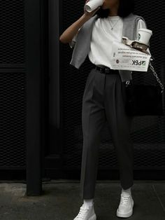 Minimalist Moda, Chique Outfits, Neue Outfits, Looks Black, Mode Inspo, Looks Chic, 가을 패션, Work Outfits Women